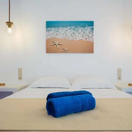 Akti Paros * Naousa (Paros)